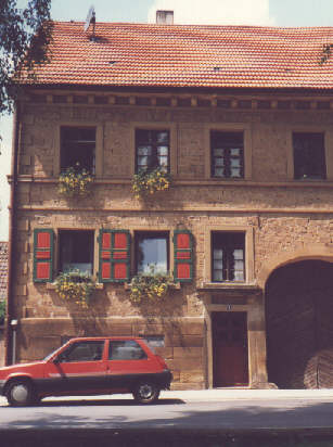 Unsere kleine schiefe Burg mit Renalto